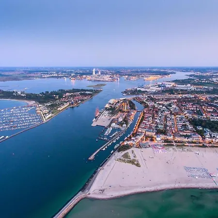 Schiller, Wenige Schritte Zum Rostock